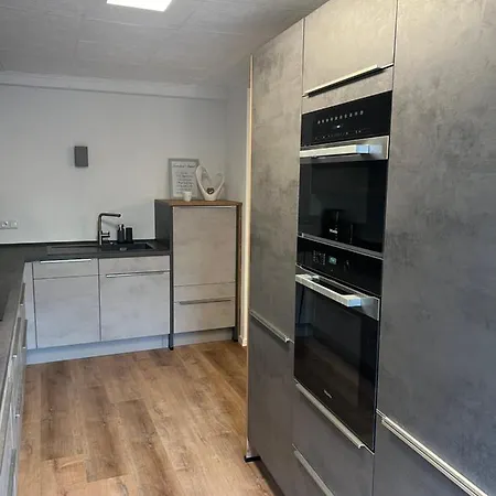 Uferzeit - Dein Ankerplatz An Der Mosel Ediger-Eller